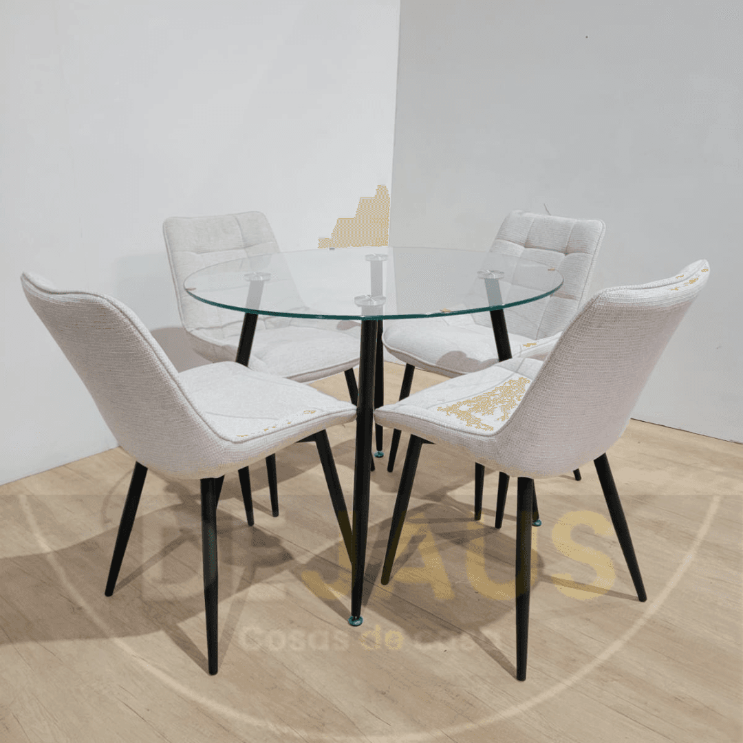 Mesa Lyon Black con 4 Sillas Tiffany Black