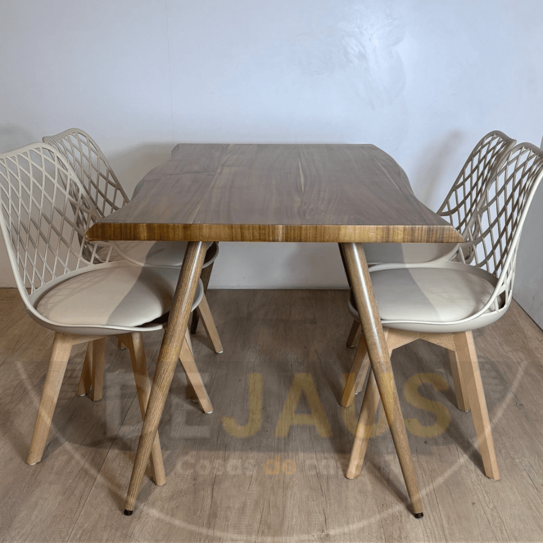 Mesa Rectangular Nordica Madera con 4 Sillas Tulip Mesh