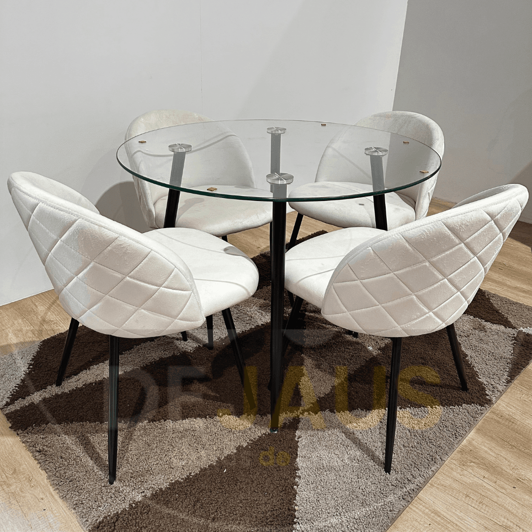 Mesa Lyon con 4 Sillas Tokio Black