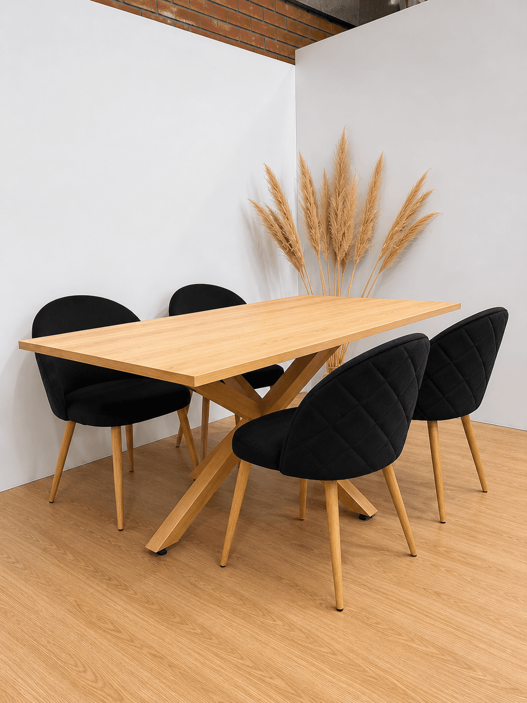 Mesa Rectangular Warwick Wood con 4 Silla Tokio Felpa Wood