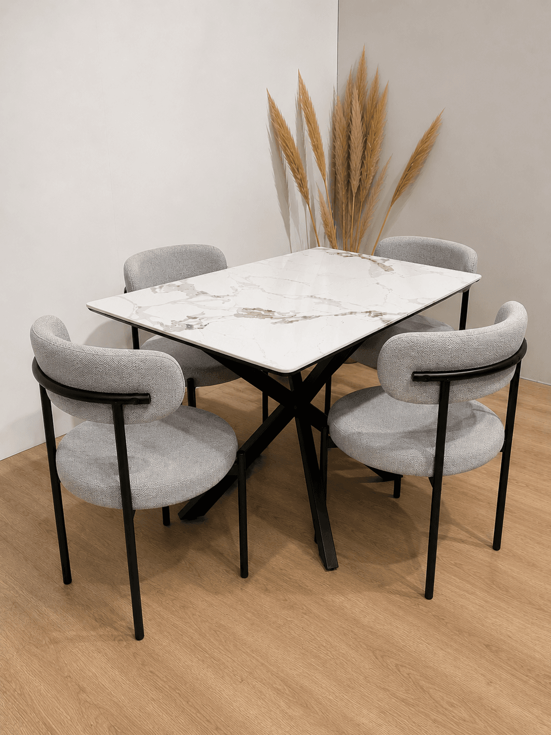 Mesa Warwick Stone Rectangular con 4 Silla Oslo Lino Black
