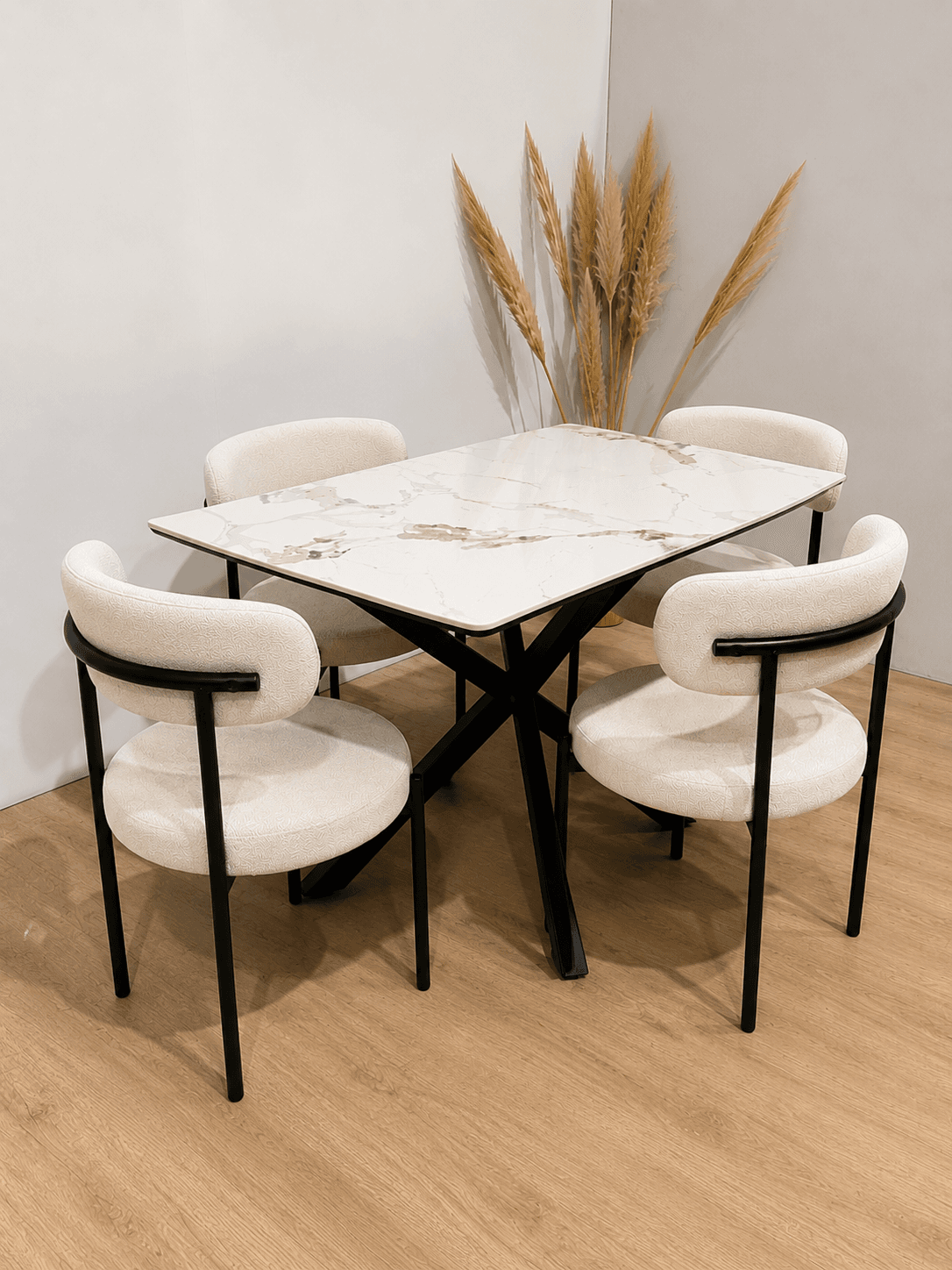 Mesa Warwick Stone Rectangular con 4 Silla Oslo Lino Black