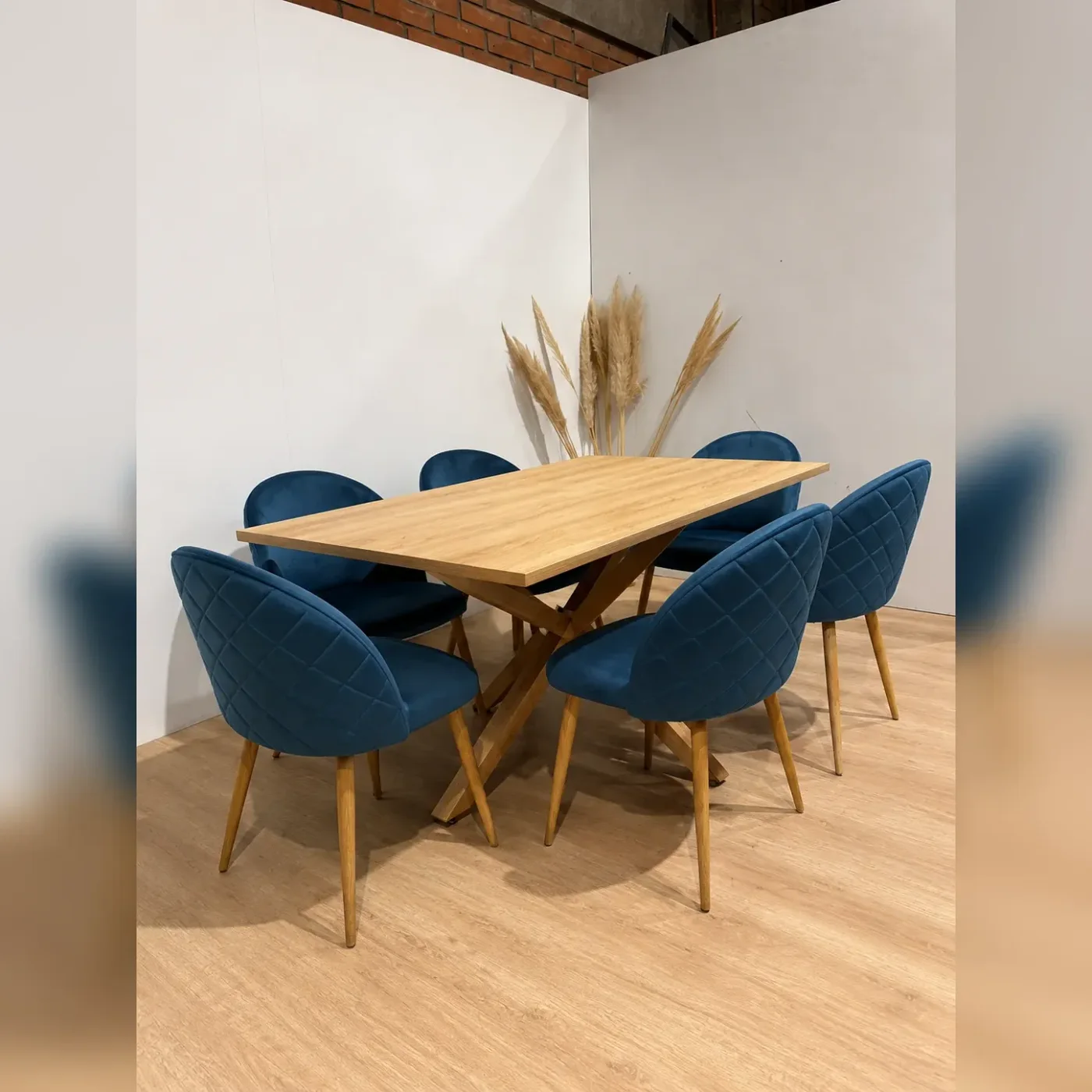 Mesa Rectangular Warwick Wood con 6 Silla Tokio Felpa Wood