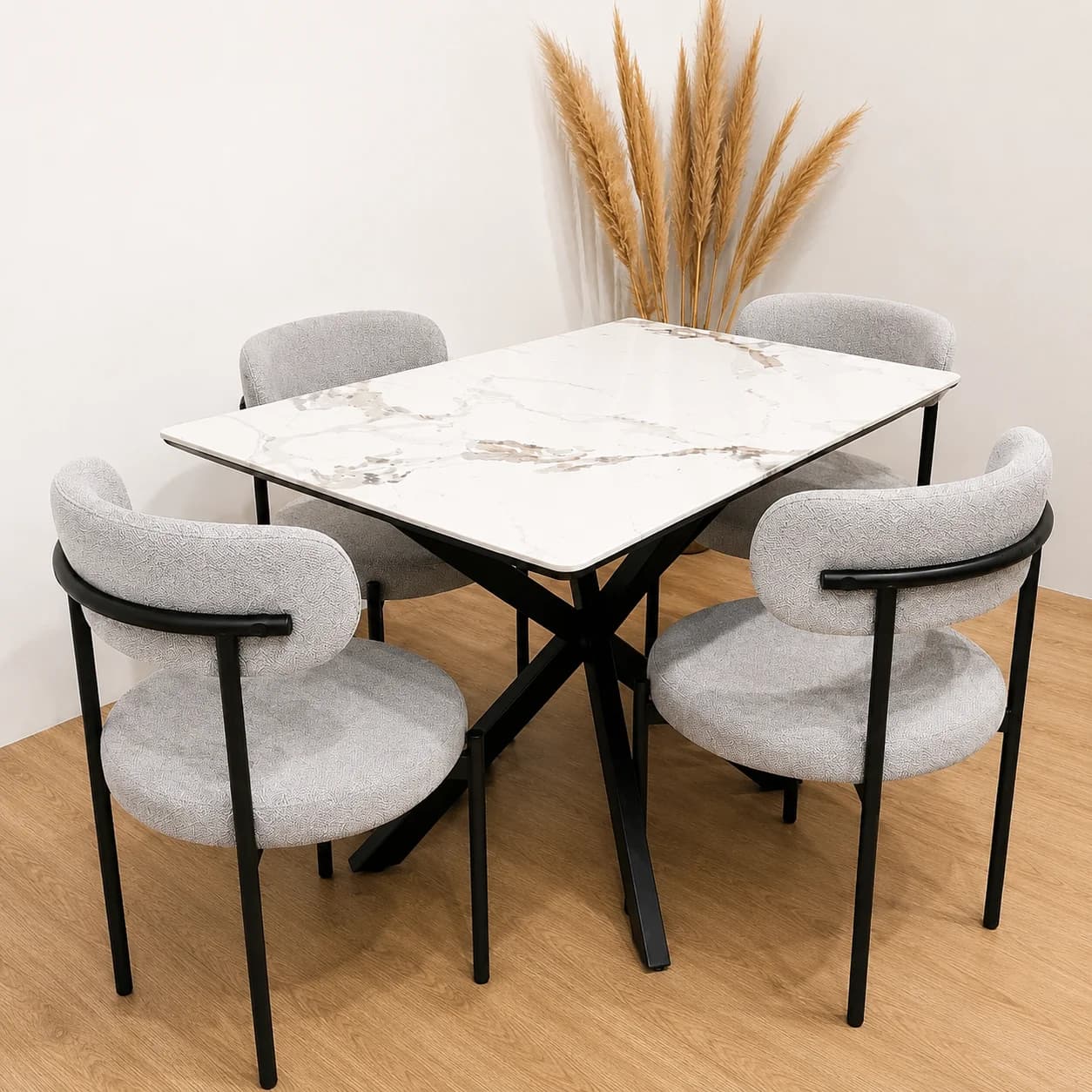 Mesa Warwick Stone Rectangular con 4 Silla Oslo Lino Black