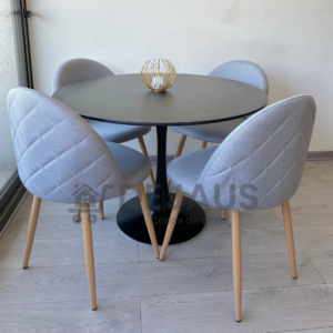 Mesa Tulip Negro con 4 Sillas Tokio Lino Wood
