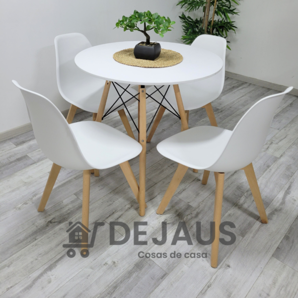 Mesa Eames MDF con Sillas Eames Pro