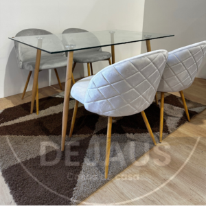 Mesa Nórdica Four con Sillas Tokio Felpa