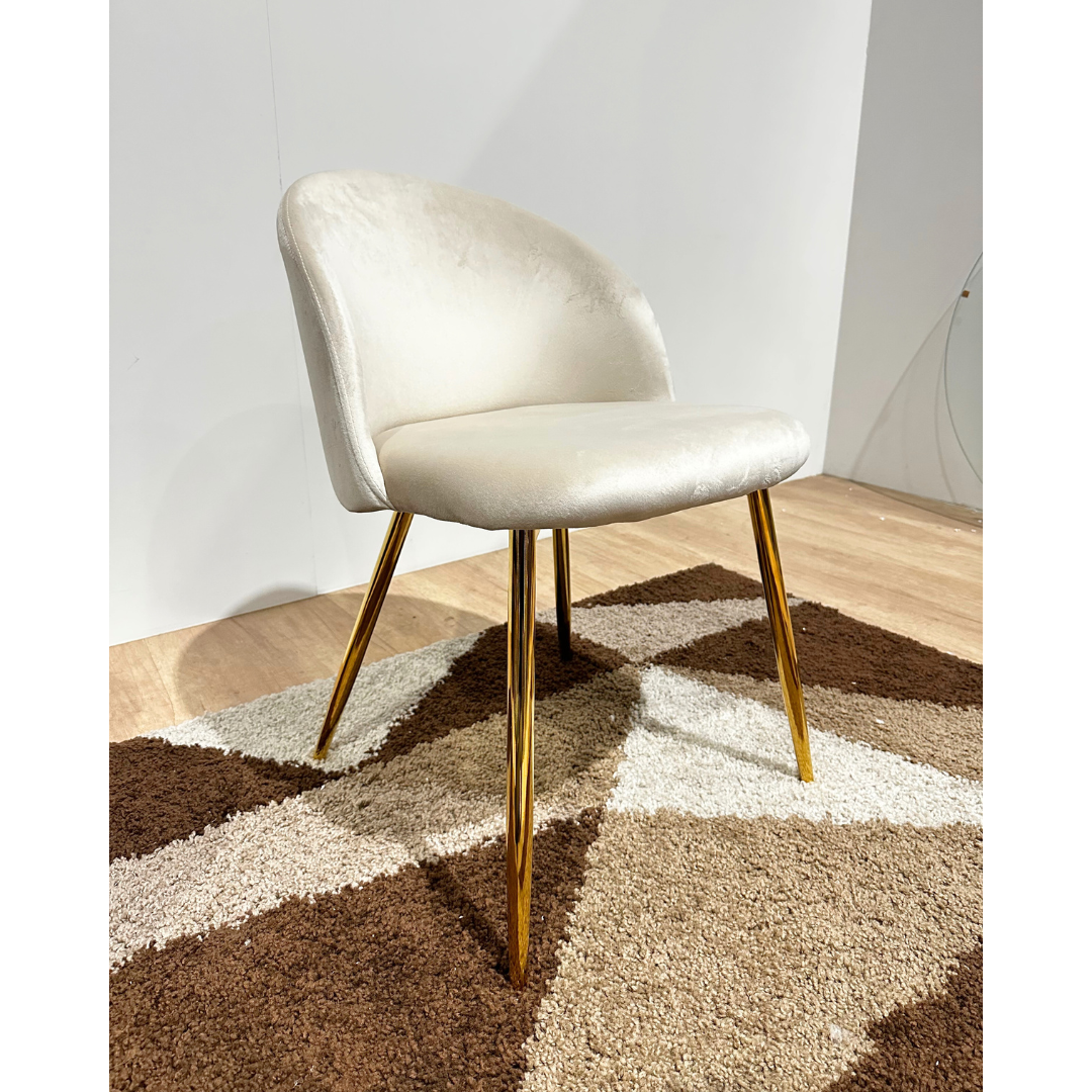 Comedor 4 personas Mesa Lyon Gold con Sillas Tokio Felpa Lisa Gold - Imagen 3