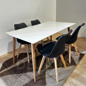 Mesa Rectangular Cuarzo Calacatta con 4 Sillas Tulip