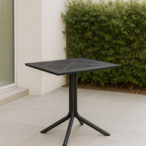 Mesa Emy Cuadrada Polipropileno